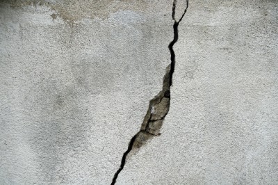 crack-g6356d1355_1920